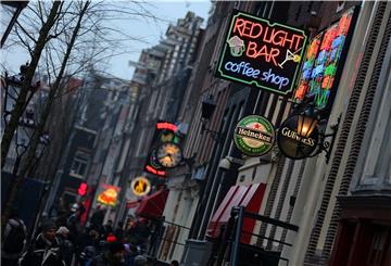 Amsterdam ist die Hauptstadt der Coffe-Shops. Das könnte sich bald ein wenig ändern.