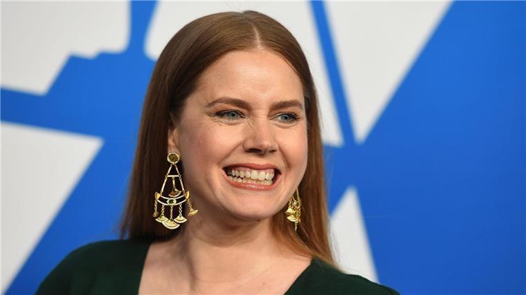 Amy Adams soll die Hauptrolle in dem geplanten Drama „At the Sea“ vom ungarischen Regisseur Kornél Mundruczó übernehmen.