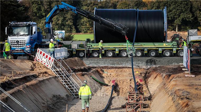Suedlink: 700 Kilometer Kabel für die Energiewende An anderen Stellen in Niedersachsen, wie hier in Heeslingen, wurden bereits Stromkabel verlegt. (Archivbild)