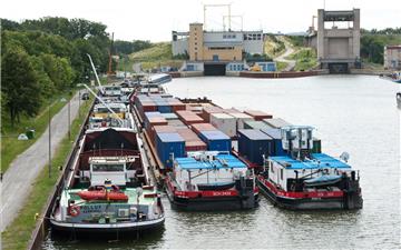 An der Esterholzer Schleuse hat es einen tragischen Unfall gegeben. 