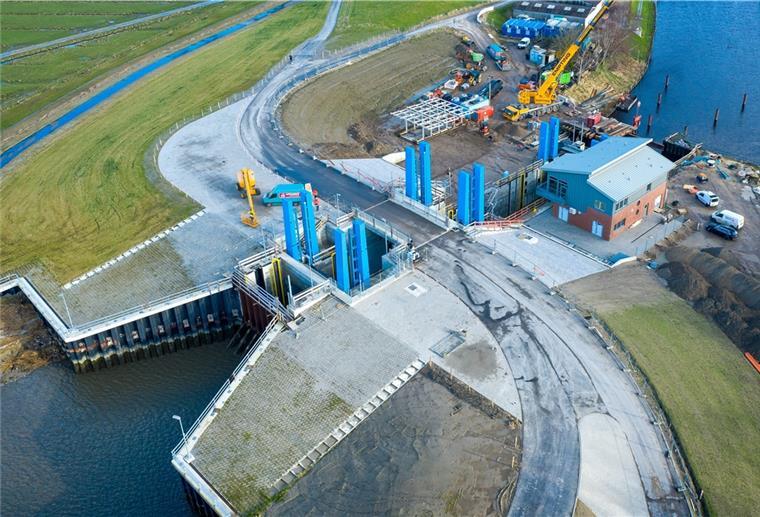Hadelner Kanalschleuse