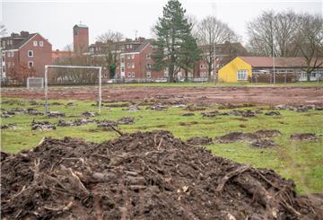 Erdarbeiten für einen Schulneubau an der ehemaligen Kant-Schule Bremerhaven.