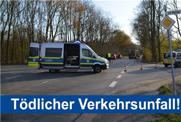 An der Kreuzung zur Straße Im Weddel kam es in Bremerhaven am Sonnabend zu einem tödlichen Verkehrsunfall.