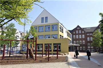 An der Lutherschule in Bremerhaven-Lehe wurde am frühen Freitagabend ein Alarm ausgelöst.