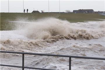 An der Nordseeküste könnte es zu einer Sturmflut kommen.