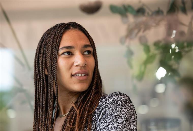 An diesem Samstag wird Marie Mouroum beim Mixed-Martial-Arts-Event „Oktagon 73“ für den Streaminganbieter RTL+ im Einsatz sein, allerdings als Backstage-Reporterin. 
