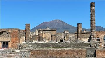 An manchen Tagen wird es in Pompeji voll - zu voll für die Park-Leitung. (Archivbild)