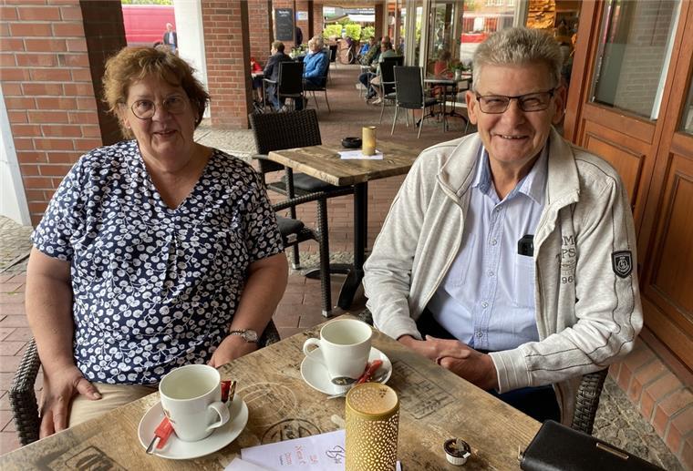 Andrea Klemptner (Vorsitzende) und Siegurd Gärtner (2. Vorsitzender) freuen sich, dass der Verein "Nordenhamer Förderkreis - Freizeit ohne Suchtmittel" in diesem Jahr wieder durchstarten kann.