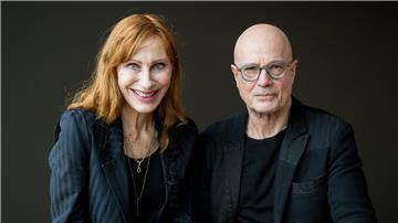 Andrea Sawatzki und Christian Berkel spielen erstmals Geschwister.