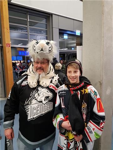Andreas Blanke: &quot;Hier ein Foto von meinem Sohn Ole mit einem sehr netten Fa...