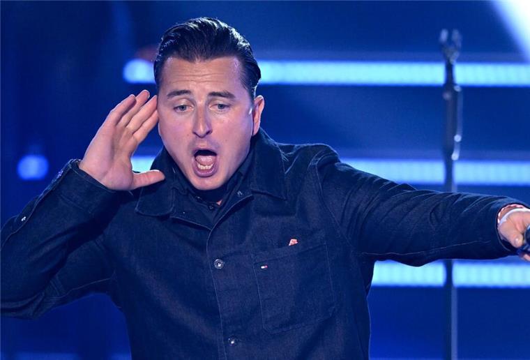 Andreas Gabalier, der am Wochenende in Kitzbühel auftreten wollte, hat Stimmprobleme öffentlich gemacht.
