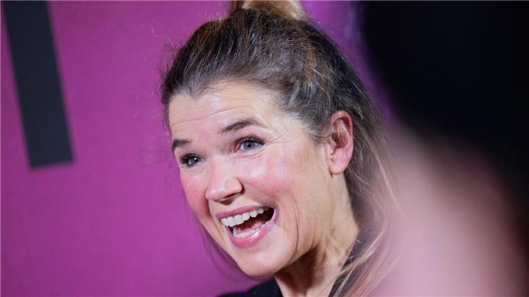 Anke Engelke, Schauspielerin, bei einer Filmpremiere.