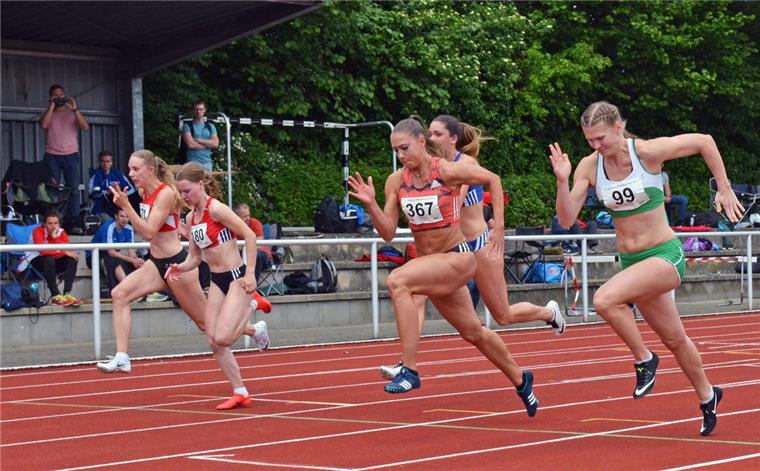 Über Pfingsten: Spitzenathleten kommen nach Zeven Anna-Lena Freese vom FTSV Jahn Brinkum (Nr. 367) hat für die 100 Meter der Frauen eine Zeit von 11,43 Sekunden gemeldet.