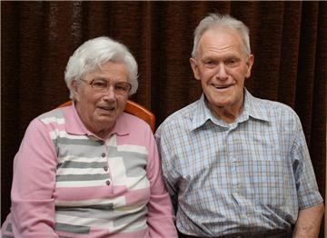Annemarie und Helmut Bohling aus Beverstedt sind seit 70 Jahren miteinander verheiratet.