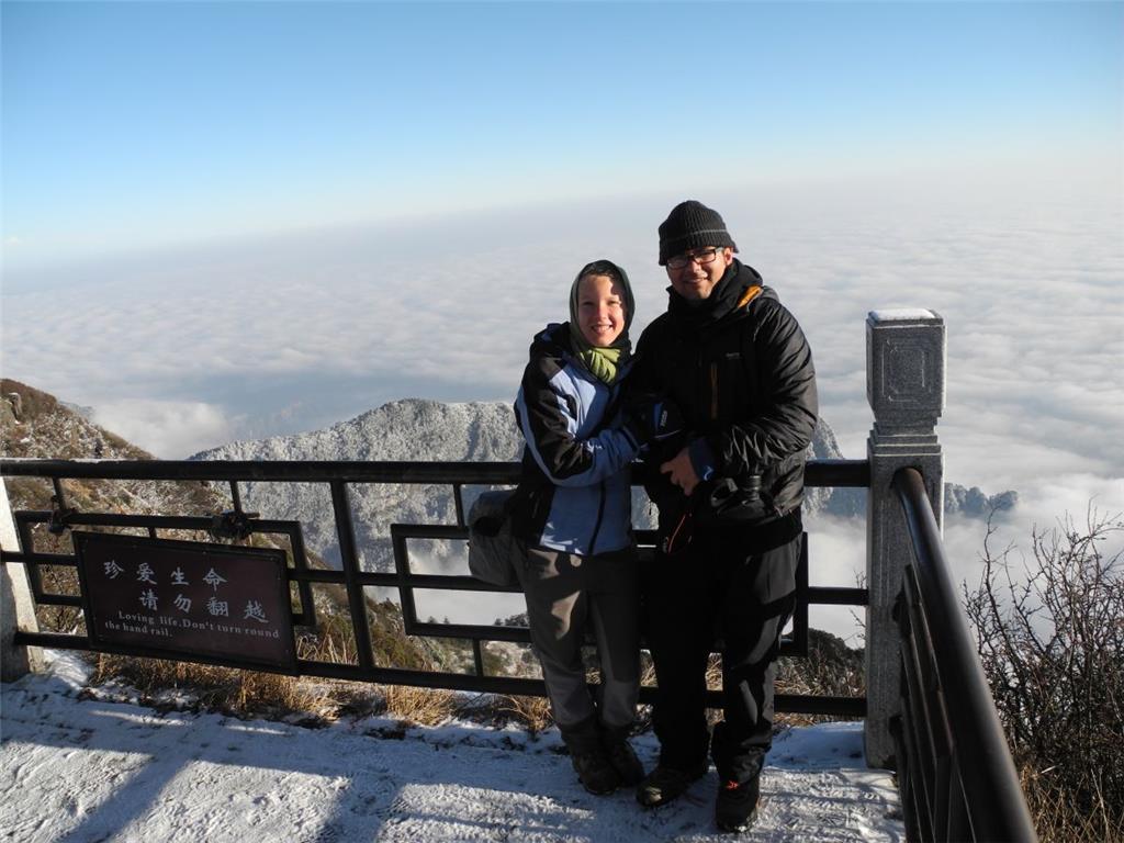 Annika Wachter und Roberto Gallegos hier in China, Mount Emei Shan Sechuan.