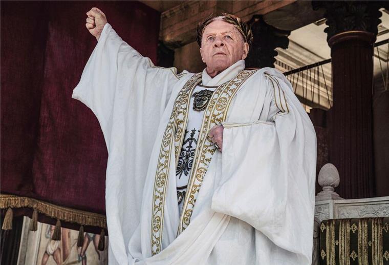 Anthony Hopkins als Kaiser Vespasian .