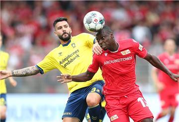 Anthony Jung (l) wurde mit Bröndby IF dänischen Meister.