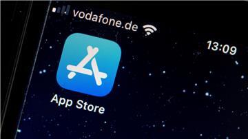 App-Entwickler können entweder alles beim Alten lassen und ihre Anwendungen wie bisher nur über Apples App Store mit einer Abgabe von 15 oder 30 Prozent der Erlöse bei digitalen Gütern und Abos vertreiben - oder sie machen von den neuen Möglichkeiten Gebrauch.