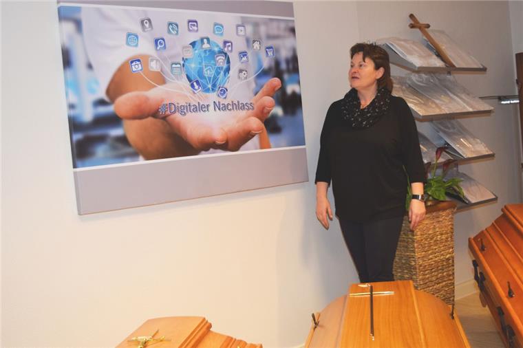 Onlineschutz-Pakete für Erben gibt's beim Bestatter Auch Anja Schlange bietet ihren Kunden den Service der Internet-Nachlass-Verwaltung über einen Dienstleister an.