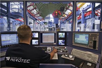 Auch bei Premium Aerotec nehmen Schichtarbeiter die Möglichkeit auf zusätzliche freie Tage in Anspruch.