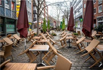 Auch die Gastronomie ist von der Bundes-Notbremse betroffen.