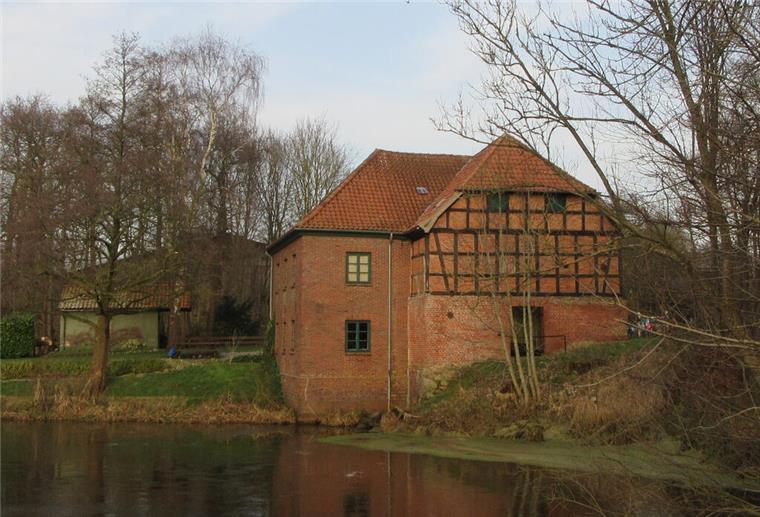 Pfingstmontag öffnen alle Mühlen für interessierte Besucher Wassermühle Deelbrügge