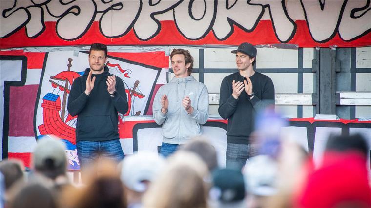 Auch die Zukunft des Slowenen-Trios um Jan Urbas (v. li.), Ziga Jeglic und Miha Verlic ist (offiziell) offen.