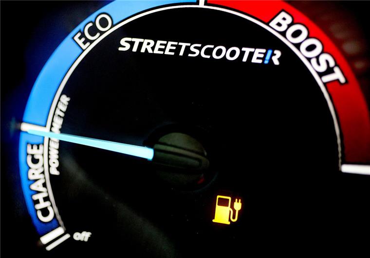 Zevener Bauhof steht bald unter Strom Auch im Rat der Samtgemeinde Zeven wird jetzt darüber diskutiert, die Fahrzeugflotte des Bauhofs auf E-Autos umzustellen.