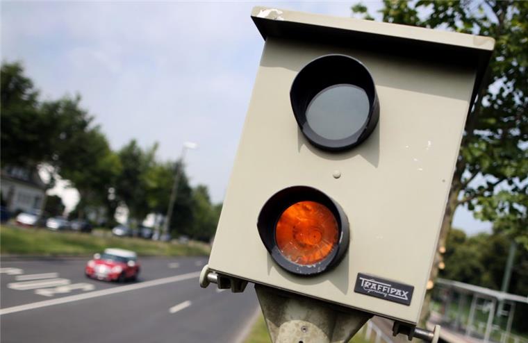 Hier wird diese Woche in Bremerhaven geblitzt Auch in der kommenden Woche werden Autofahrer in Bremerhaven geblitzt.