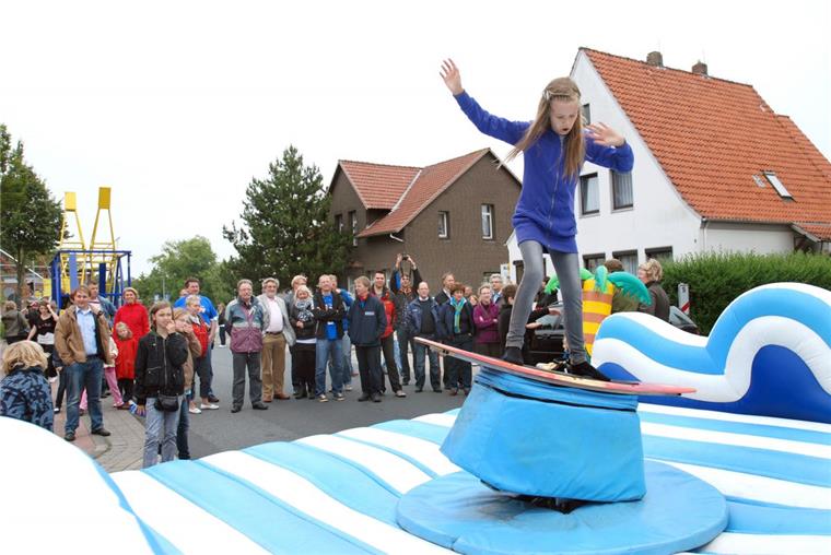 Auch in diesem Jahr dürfen sich die Besucher in Loxstedt auf den Surfsimulator freuen.