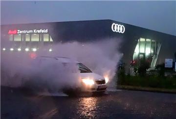 Auch in Krefeld wurden die Straßen überflutet.