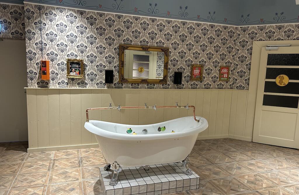 Idividuelle Maßfertigung einer Badewanne