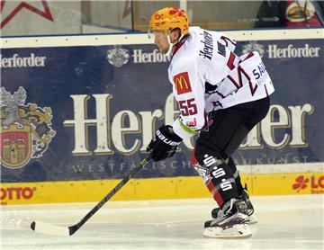 Auch Neuzugang Mike Moore kann beim SWB-Cup von den Pinguins-Fans bewundert werden.
