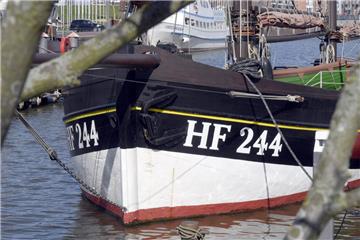 Die "Astarte" der Schiffergilde Bremerhaven bleibt noch für zwei Wochen zur Reparatur in der Werft in Dänemark.