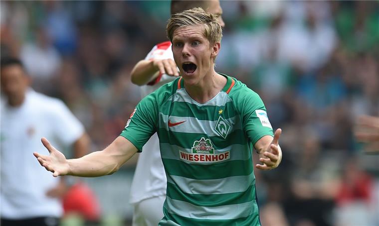 Auch Stürmer Aron Johannsson konnte nichts gegen die Niederlage von Werder gegen den FC Augsburg tun.