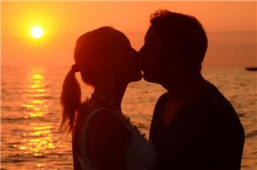 Auch Vanessa und Steve haben nord24 ein Kussfoto zum Valentinstag geschickt.