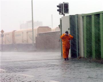 Auch wenn der Norden von den ganz großen Schäden verschont blieb: In Bremerhaven...