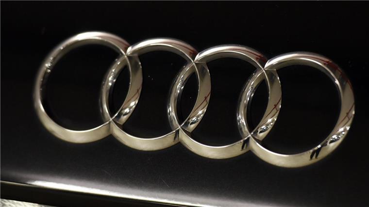 Schumachers Hoffnung vor Ablauf der Bewerbungsfrist Audis designiertes Formel-1-Team sucht noch den zweiten Fahrer.