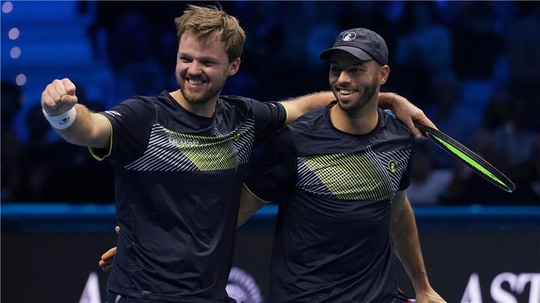 Kein Zverev, kein Problem? Davis-Cup-Team setzt auf Doppel Auf das Erfolgsdoppel wird es in Malaga ganz besonders ankommen.