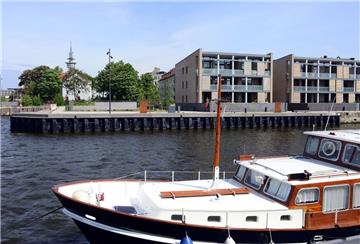 Auf dem freien Grundstück an der Ecke Hauptkanal/Handelshafen soll ein weiteres Stadthaus entstehen. 