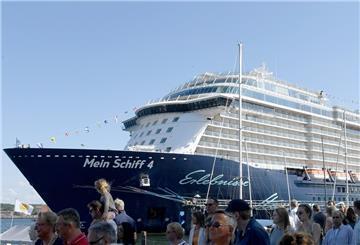 Das Kreuzfahrtschiff "Mein Schiff 4"