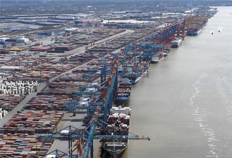 Auf dem NTB-Terminal hat es einen Zwischenfall gegeben, bei dem ein unbekannter Soff aus einem Container ausgetreten ist.