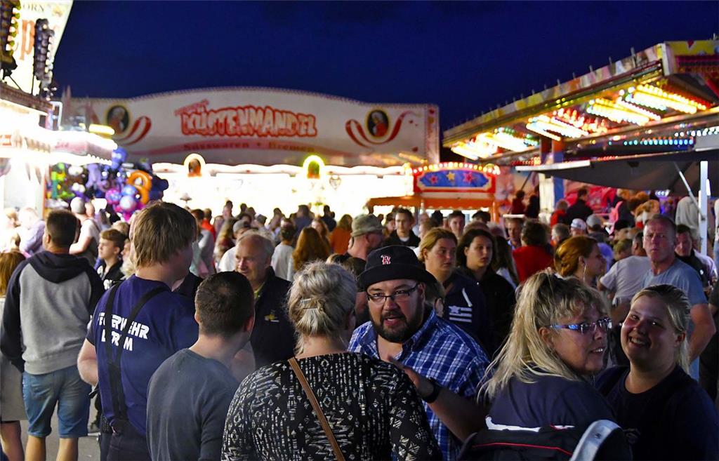 Auf dem Strandfest in Dorum war Party angesagt. Foto: Ulich