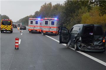 Auf der A27 im Kreis Verden hat es am Dienstag mehrfach gekracht.