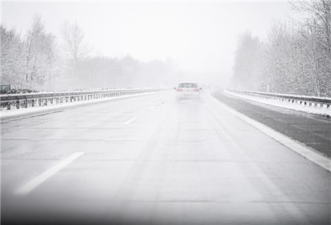 Landkreis Cuxhaven: Mehrere Verkehrsunfälle wegen Winterwetter