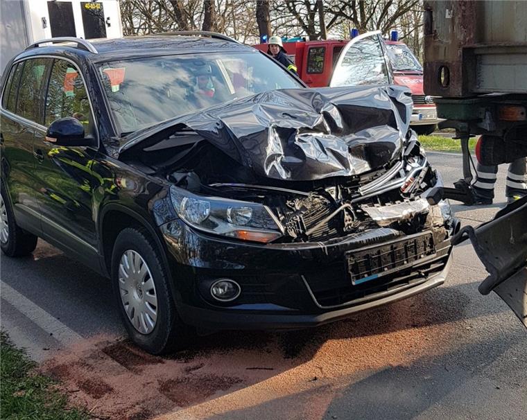 Auf der alten B6 in Loxstedt hat's gekracht.