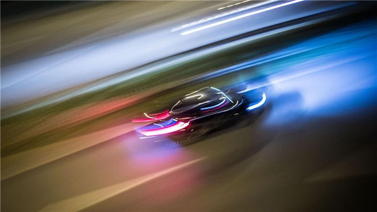 Beifahrer stirbt bei Flucht vor Polizei - Fahrer vor Gericht Auf der Flucht vor der Polizei ist ein Beifahrer gestorben. (Symbolbild)