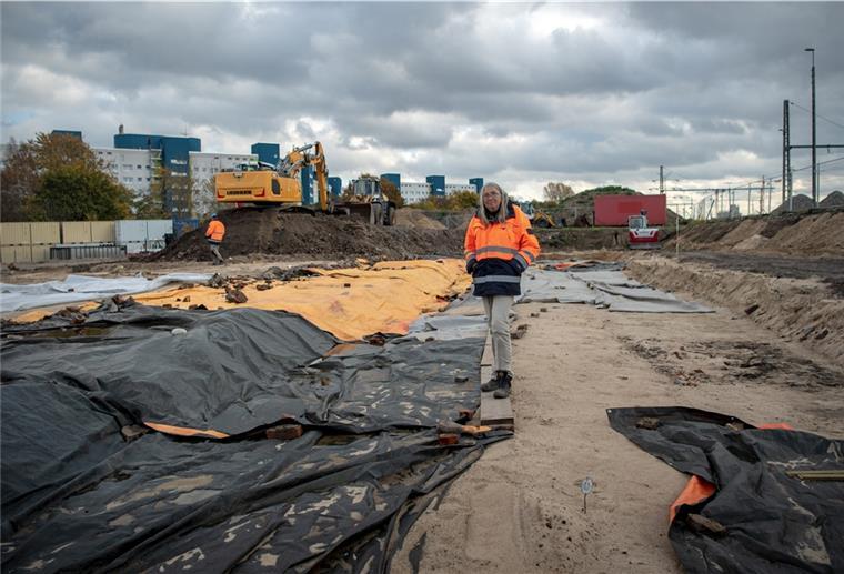 Auf der heutigen Industriebrache im Stadtteil Oslebshausen ist eine Bahnwerkstatt zum Ausbau des regionalen Bahnverkehrs für Niedersachsen/Bremen geplant.