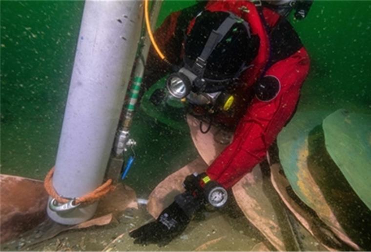 Auf der Suche nach verloren gegangener Fracht der MSC Zoe finden Archäologen ein fast 500 Jahre altes Wrack mit wertvoller Ladung.