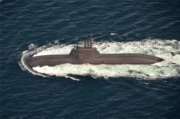 14 Menschen sterben bei Brand auf russischem U-Boot Auf einem russischen U-Boot ist am Montag ein Brand ausgebrochen. 14 Matrosen starben.